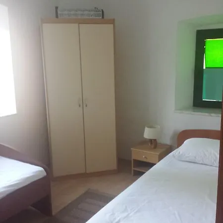 Fosa Gostinjska kuća