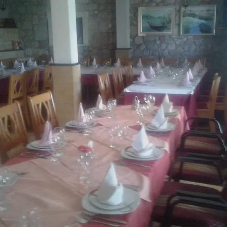 Gostinjska kuća Fosa *