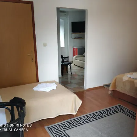 Fosa Gostinjska kuća