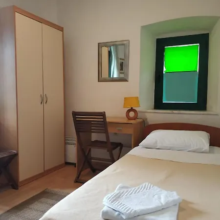 Fosa * Opuzen (Dubrovnik-Neretva)