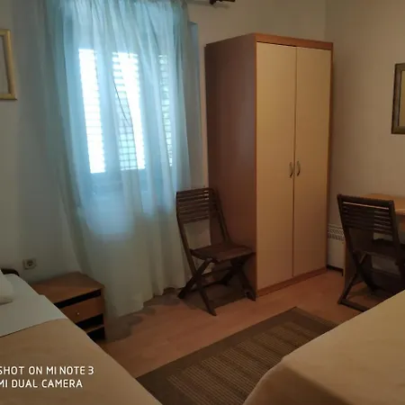 Gostinjska kuća Fosa